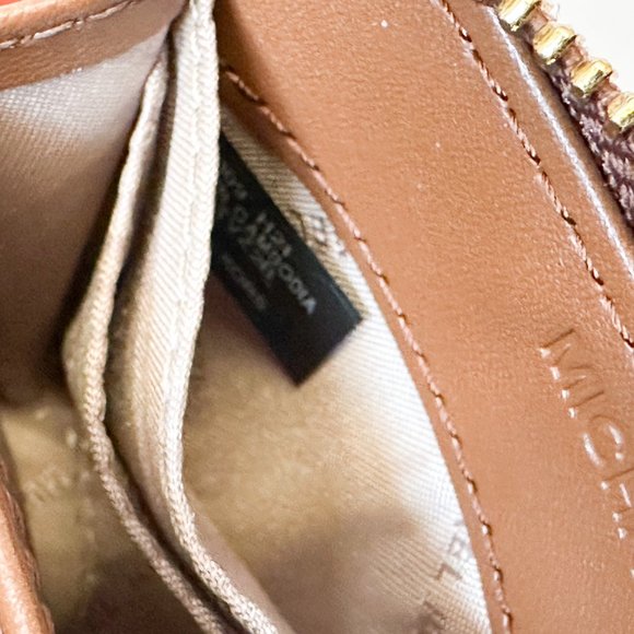 Michael Kors Jet Set Travel Medium Zip Around Card Case Wallet MK Vanilla Brown - Picture 9 of 10